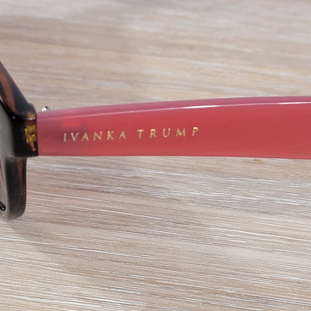 Ivanka Trump IT032 Sunglasses Dark Brown Tortoise Pink Cat Eye 50-21-150 - Picture 8 of 8